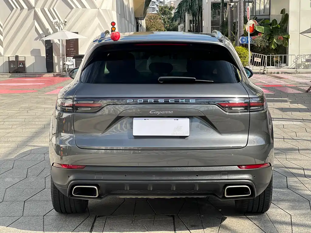 Porsche Cayenne 2020