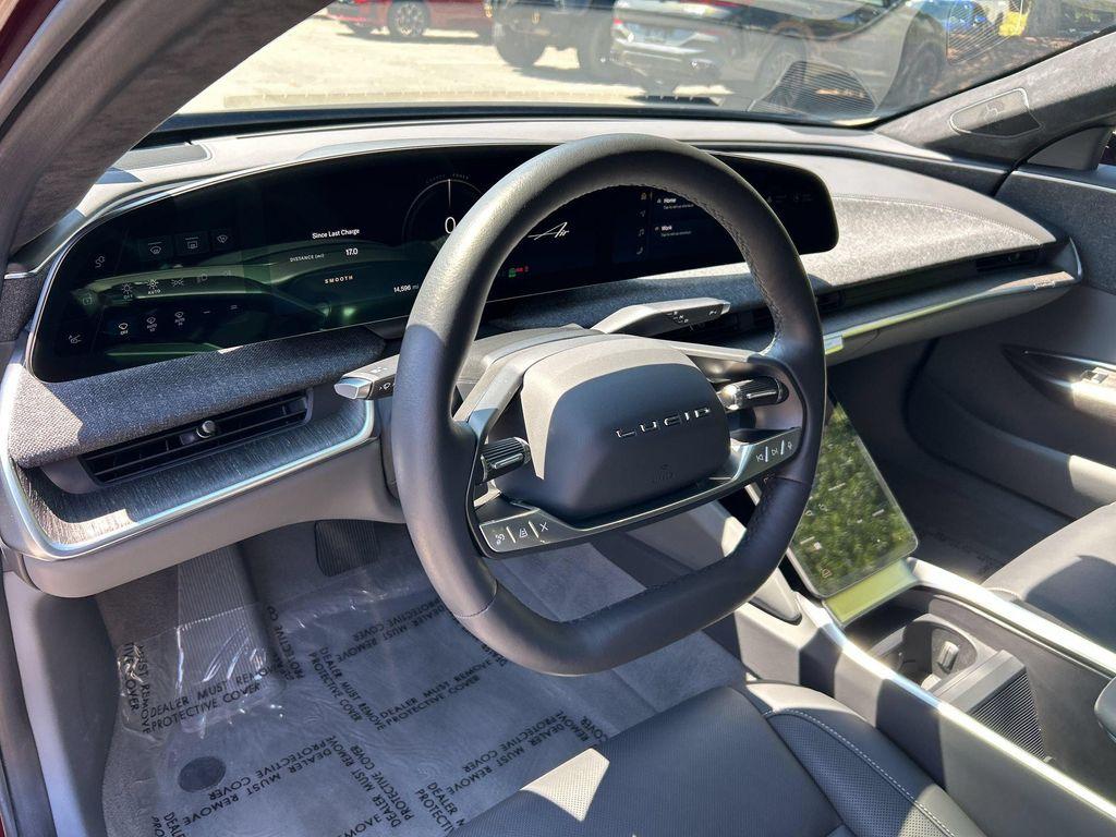 Lucid Air 2024