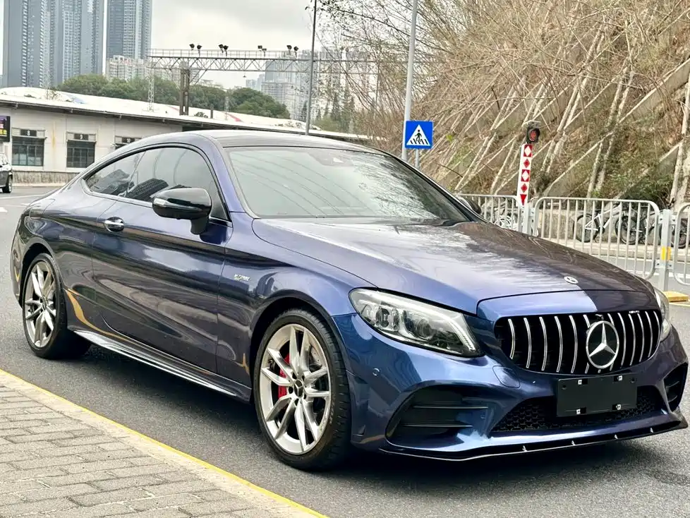 Mercedes-Benz C-Класс 2022