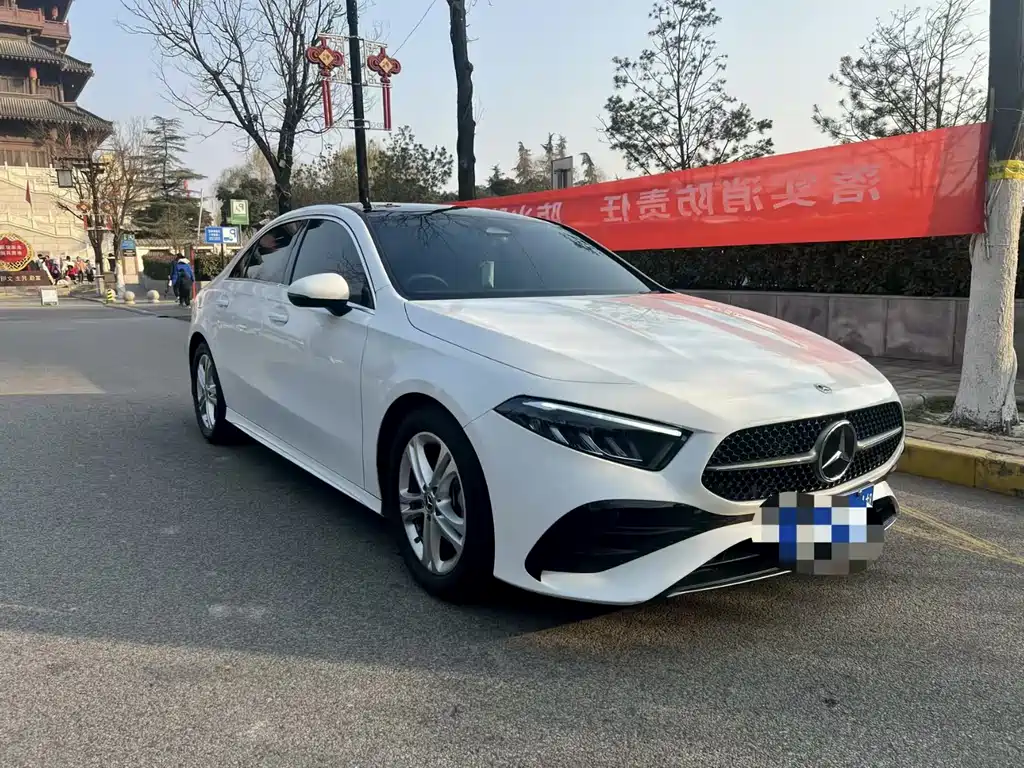 Mercedes-Benz A-Класс 2024