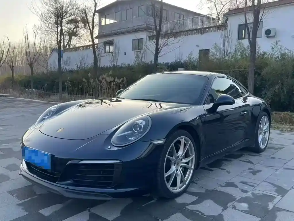 Porsche 911 2020