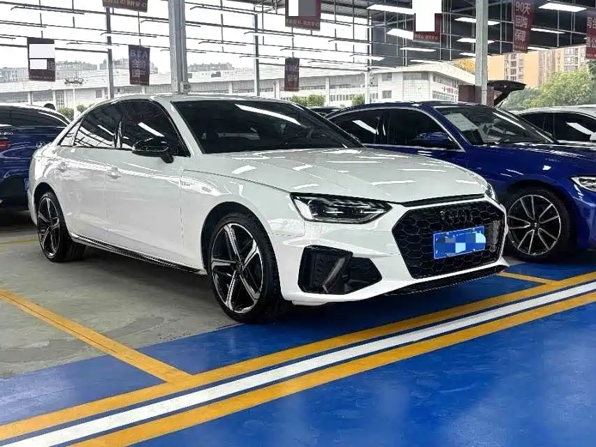 Audi A4 2024