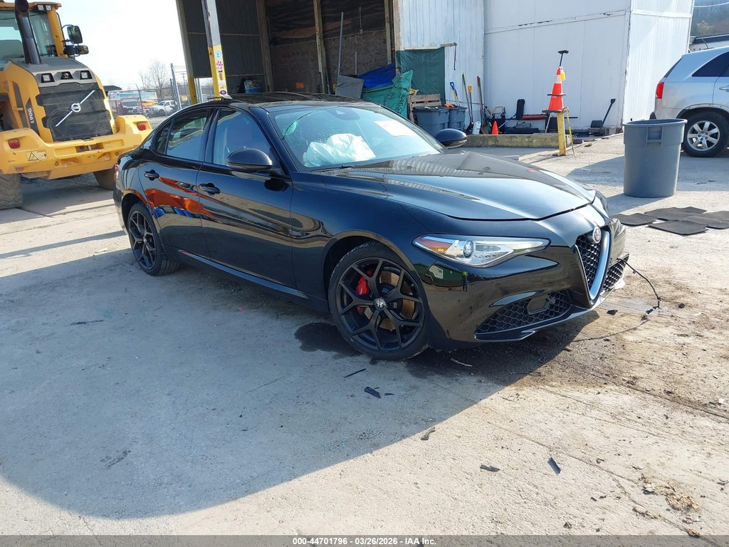 Alfa Romeo Giulia 2021