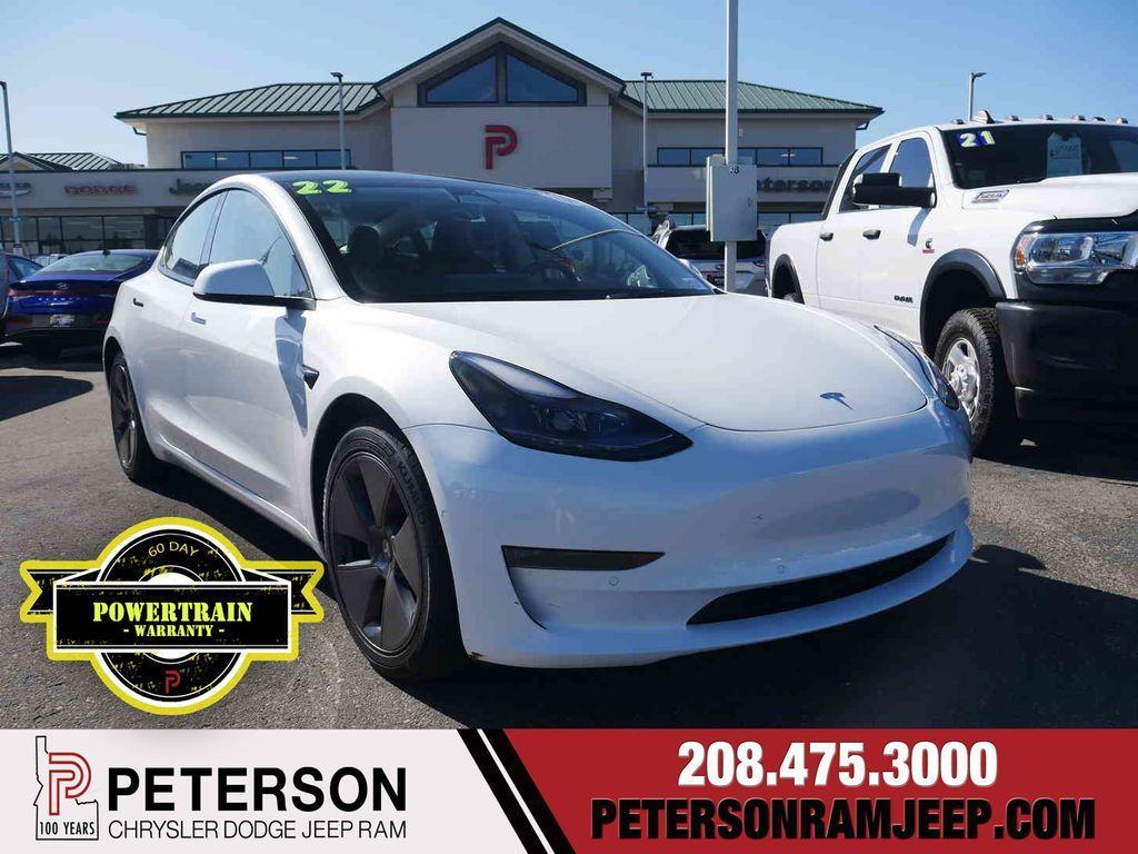 Tesla Model 3 2022