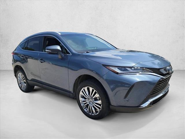 Toyota Venza 2023