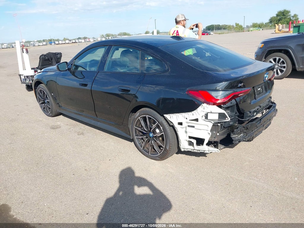 BMW i4 2023