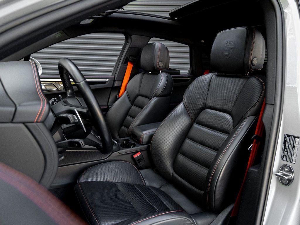 Porsche Macan 2023