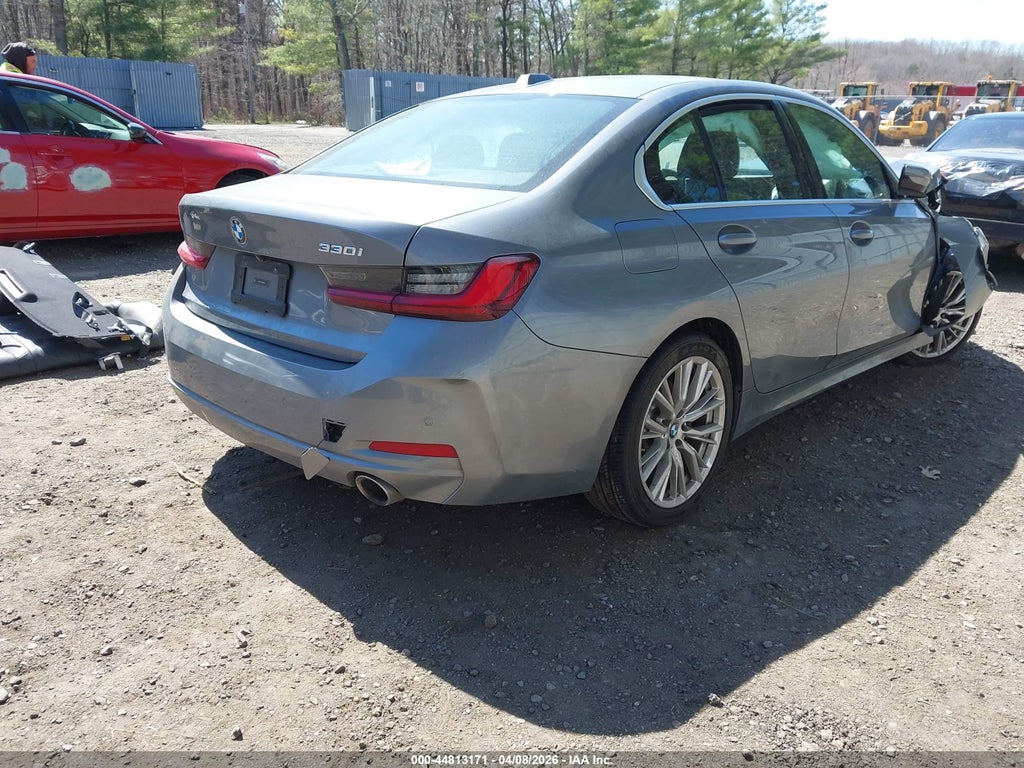 BMW 3 серии 2024