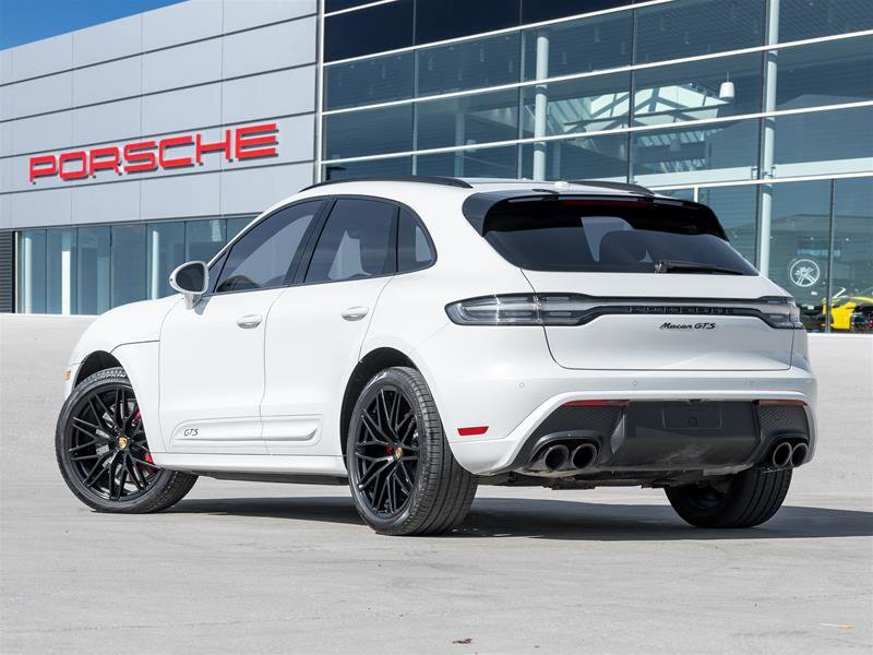 Porsche Macan 2025