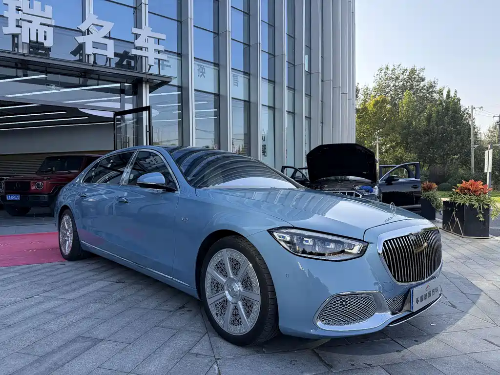 Mercedes-Benz Maybach S-Класс 2023
