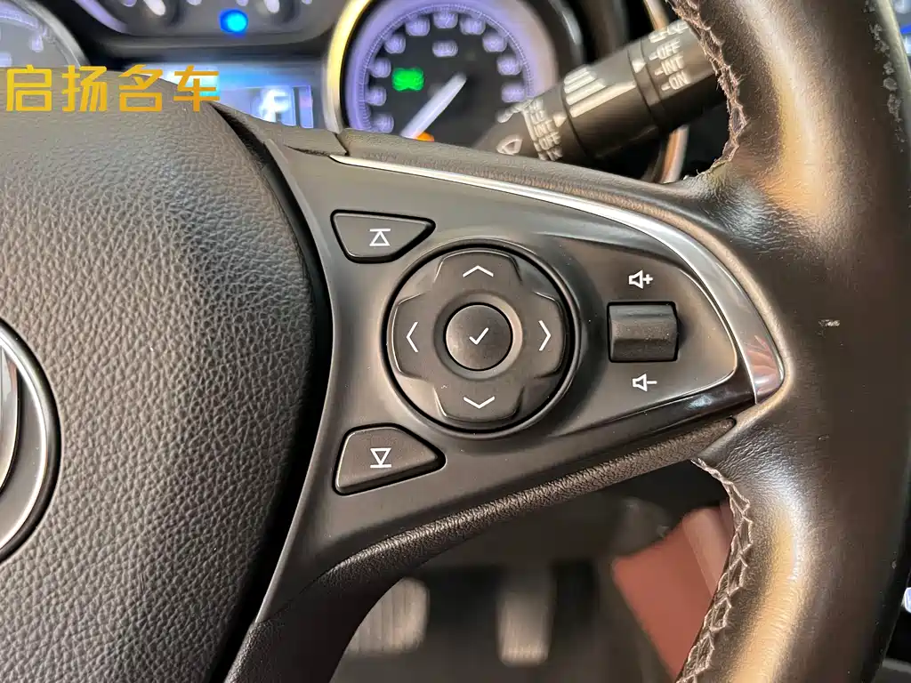Buick Enclave 2021