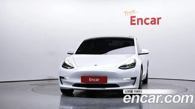 Tesla Model 3 2021