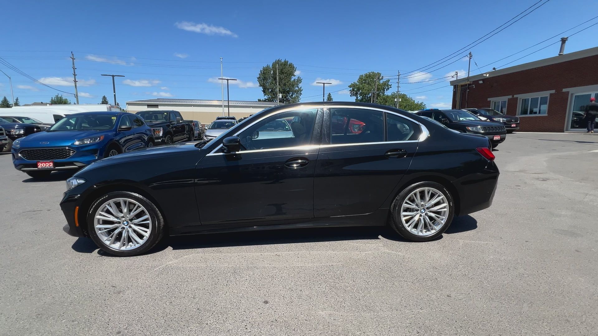 BMW 3 серии 2023