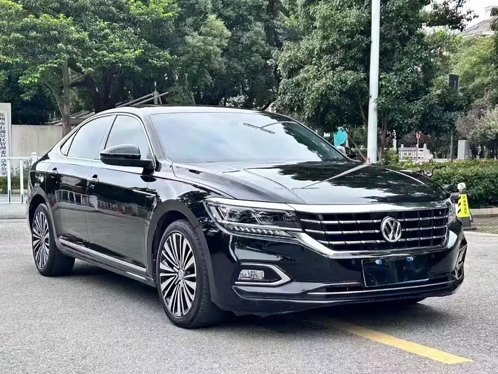 Volkswagen Passat 2021