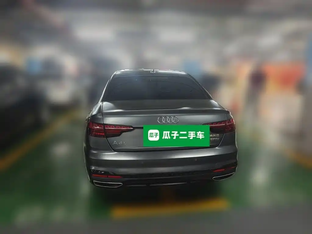 Audi A4 2023