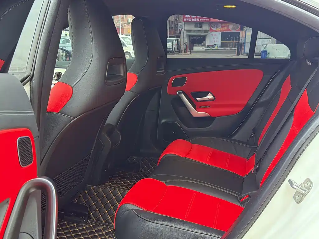 Mercedes-Benz CLA AMG 2024