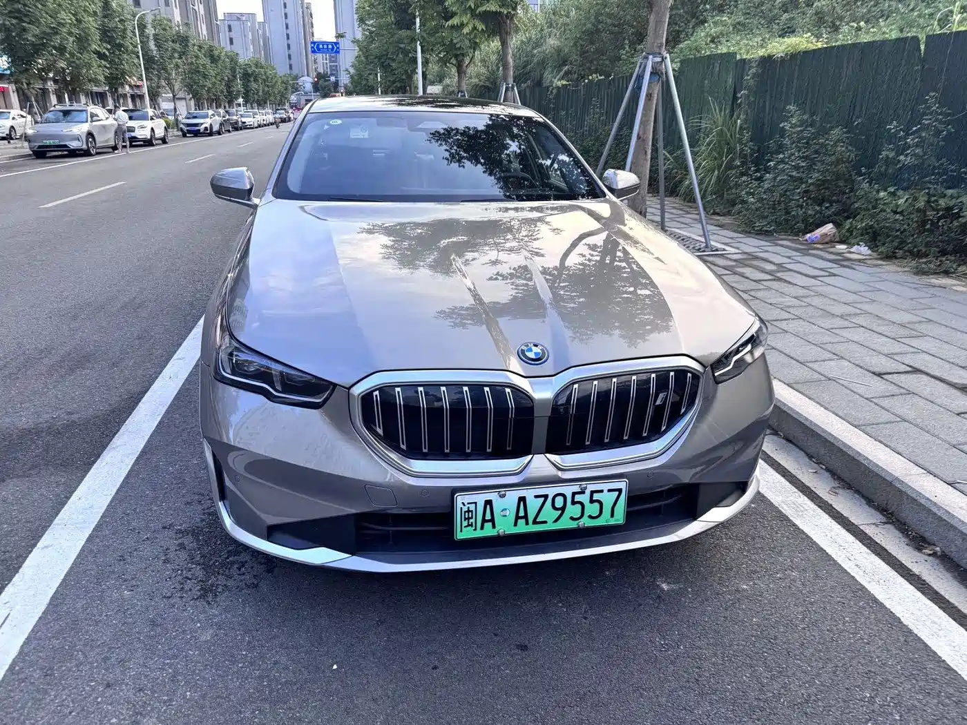 BMW i5 2024