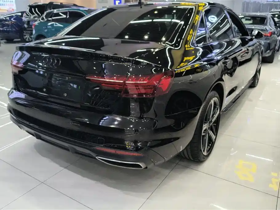 Audi A4 2024
