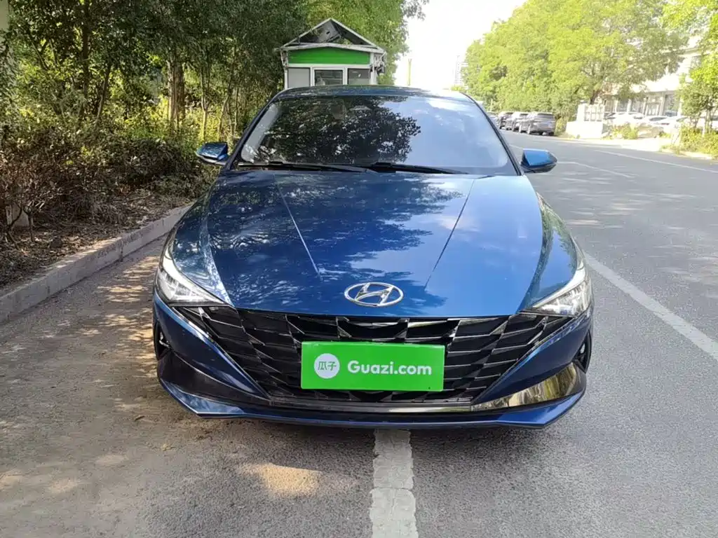 Hyundai Elantra 2021