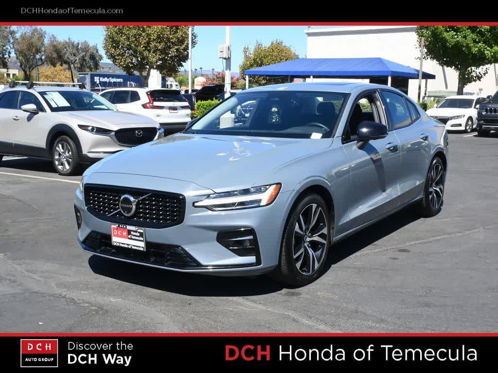Volvo S60 2024