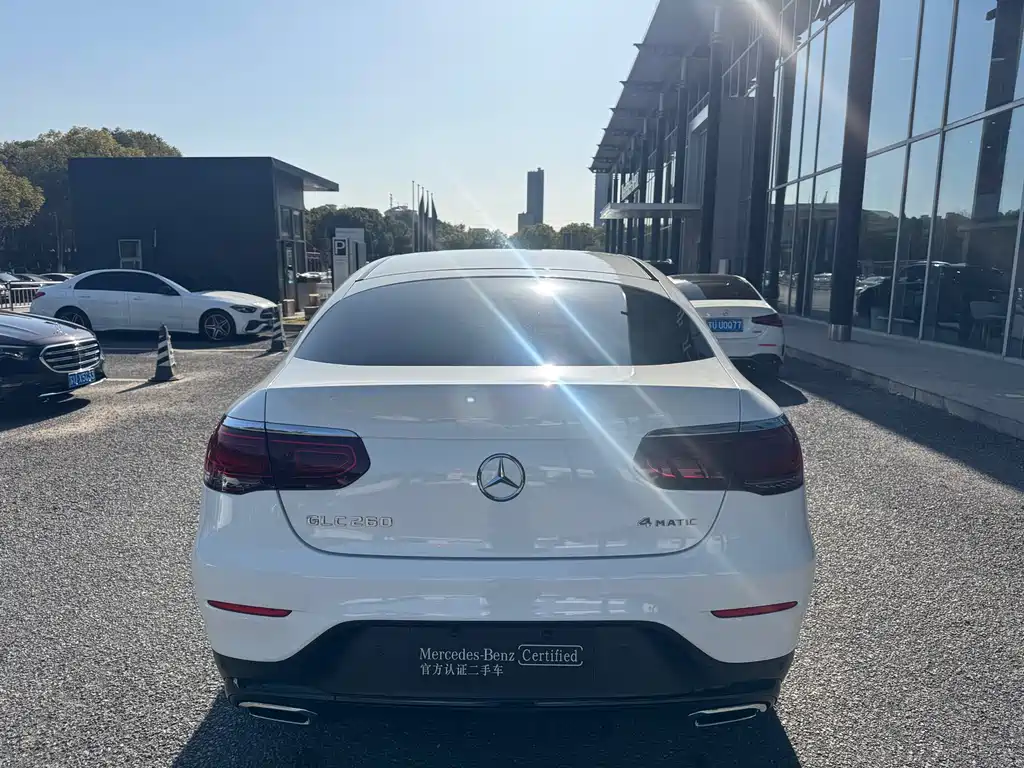 Mercedes-Benz GLC Coupe 2023