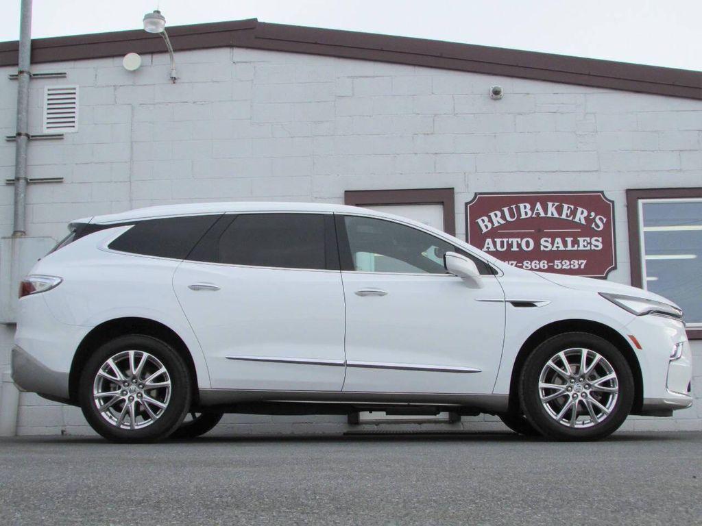 Buick Enclave 2023