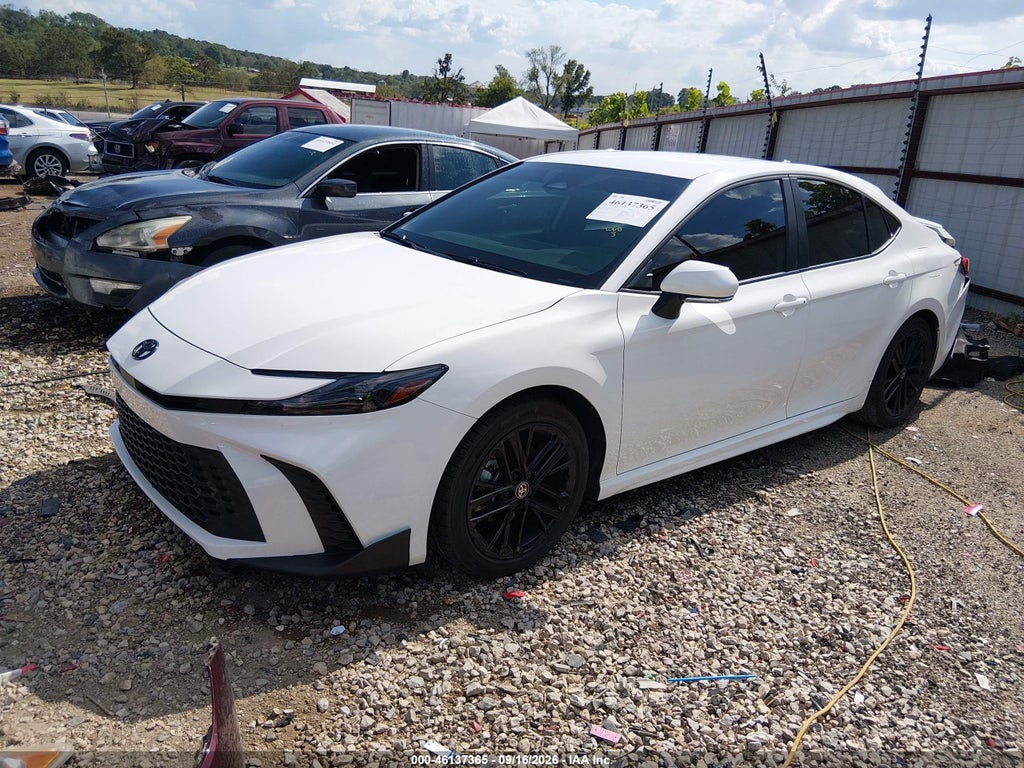 Toyota Camry 2025