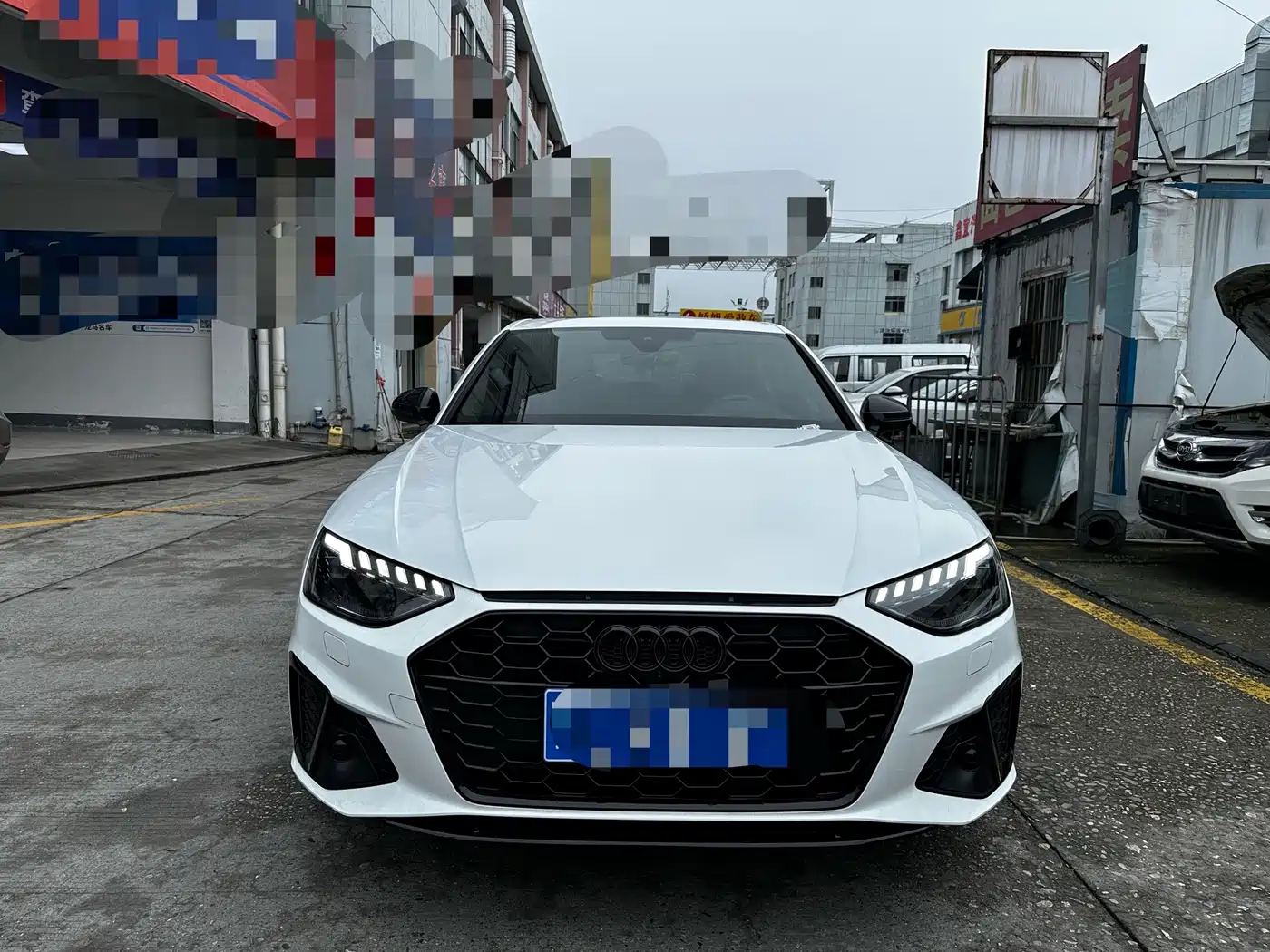 Audi A4 2025