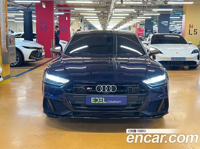 Audi S7 2021
