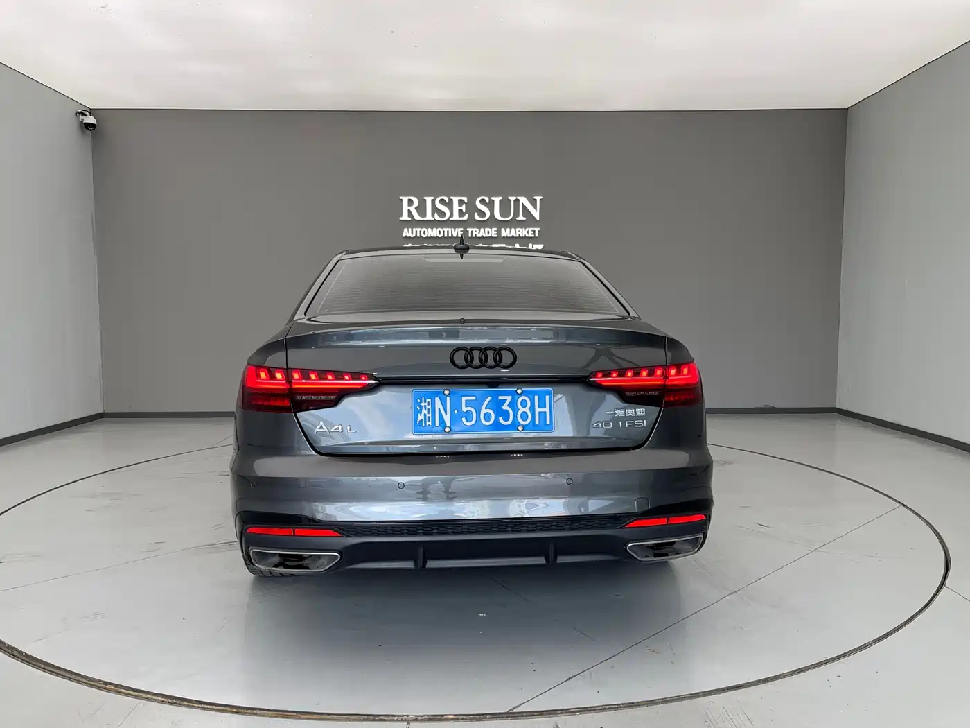 Audi A4 2023