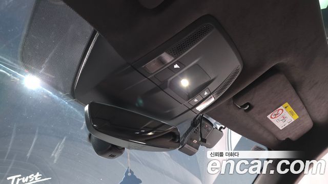 Porsche Taycan 2021