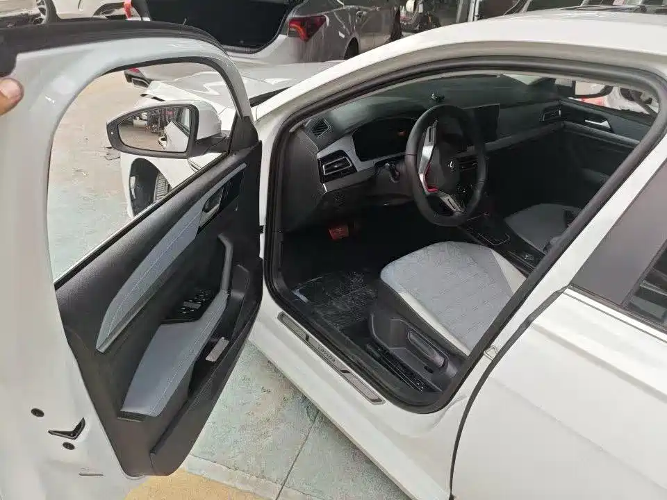 Volkswagen Lavida 2023