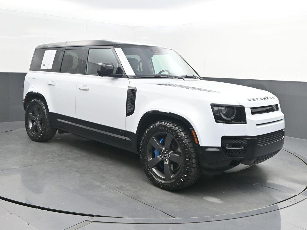Land Rover Defender 2022