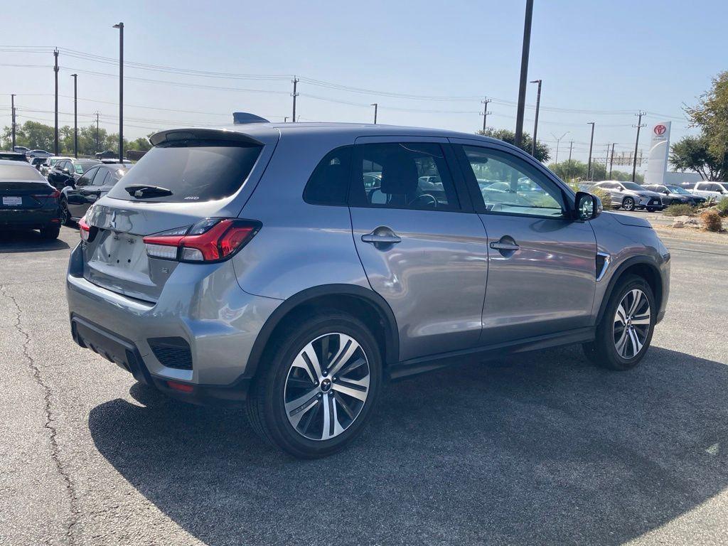 Mitsubishi Outlander Sport 2024