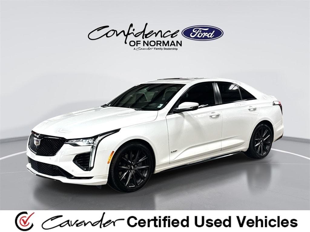 Cadillac CT4 2021