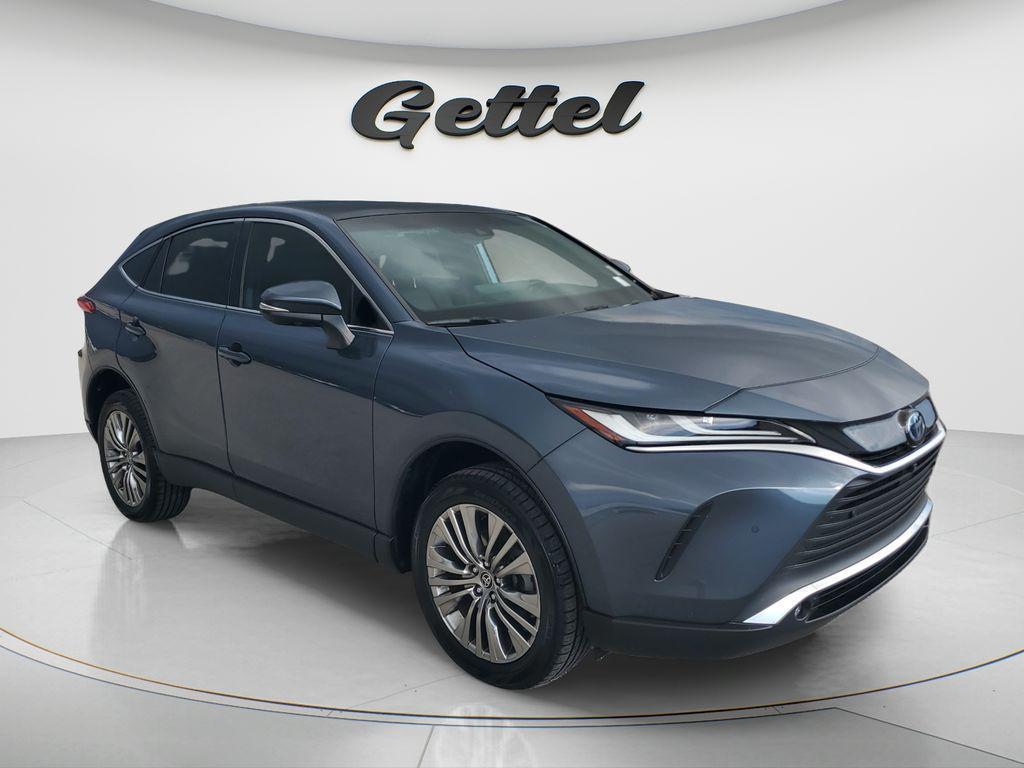 Toyota Venza 2024