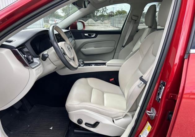 Volvo XC60 2023