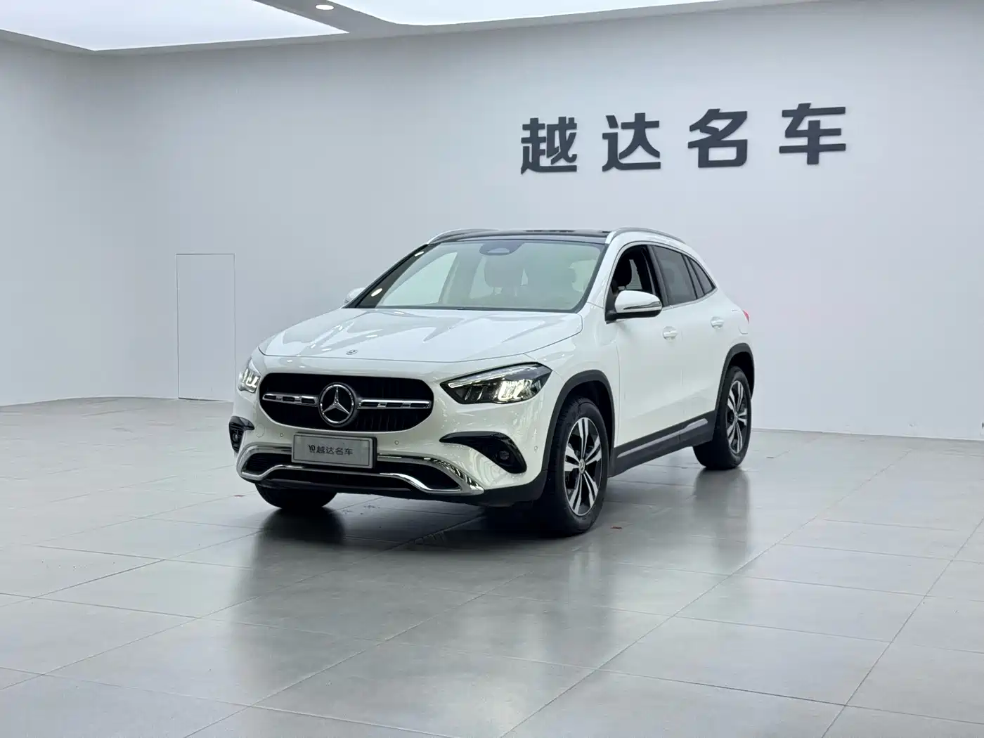 Mercedes-Benz GLA 2025