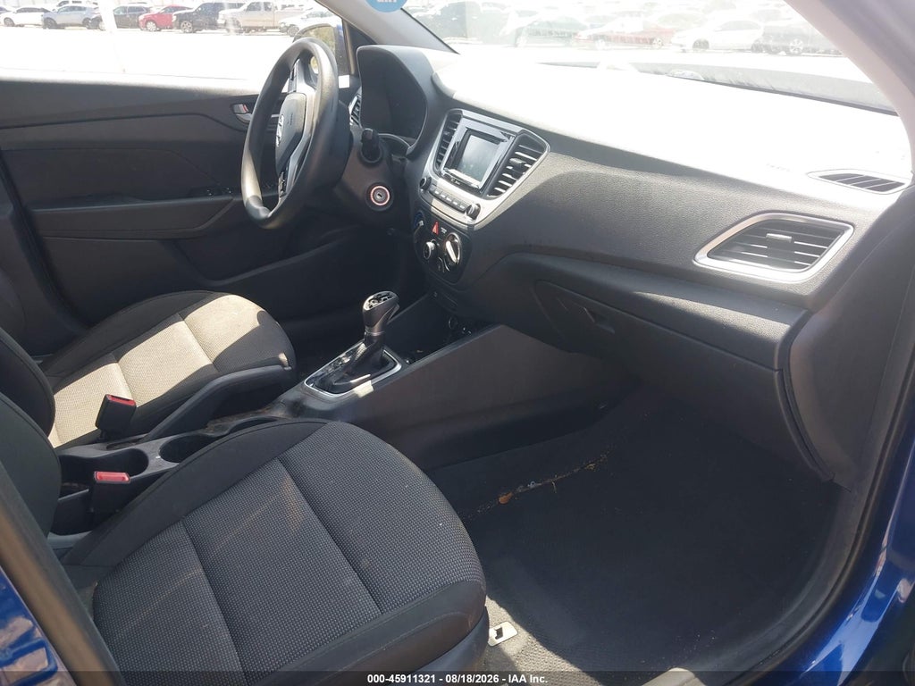 Hyundai Accent 2022