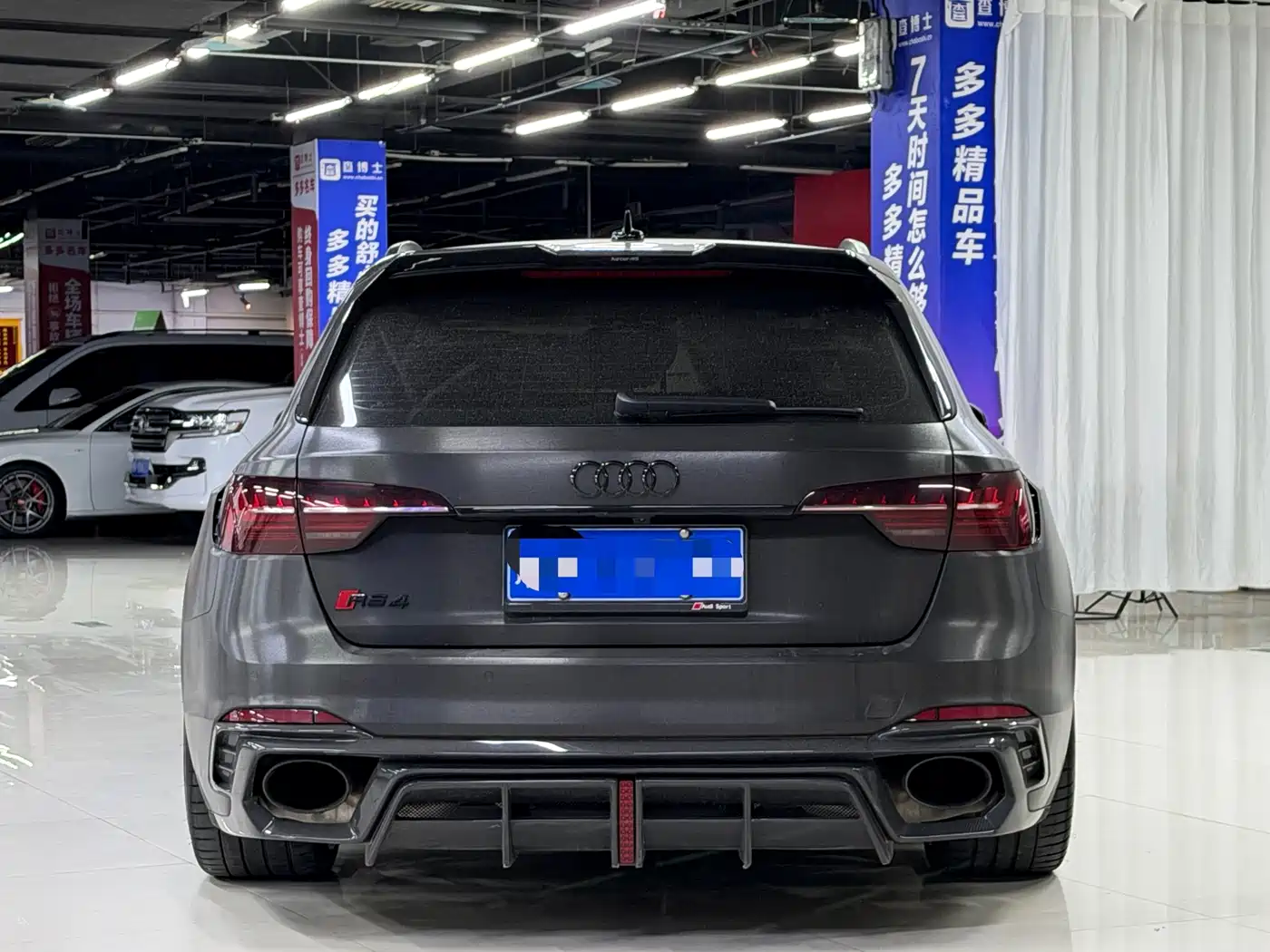 Audi RS 4 2022