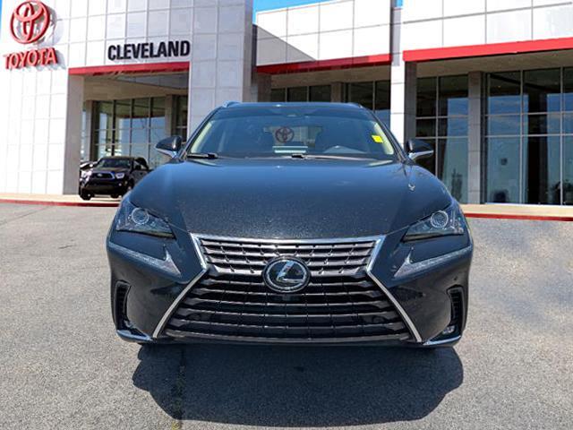 Lexus NX 300 2021