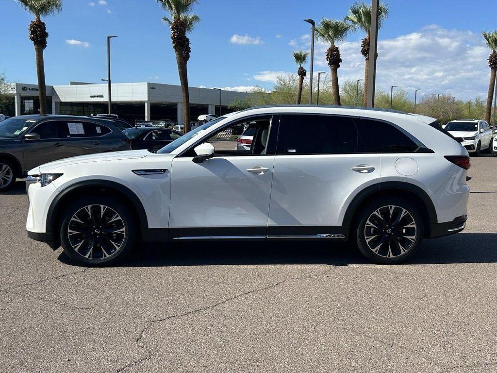 Mazda CX-90 2024