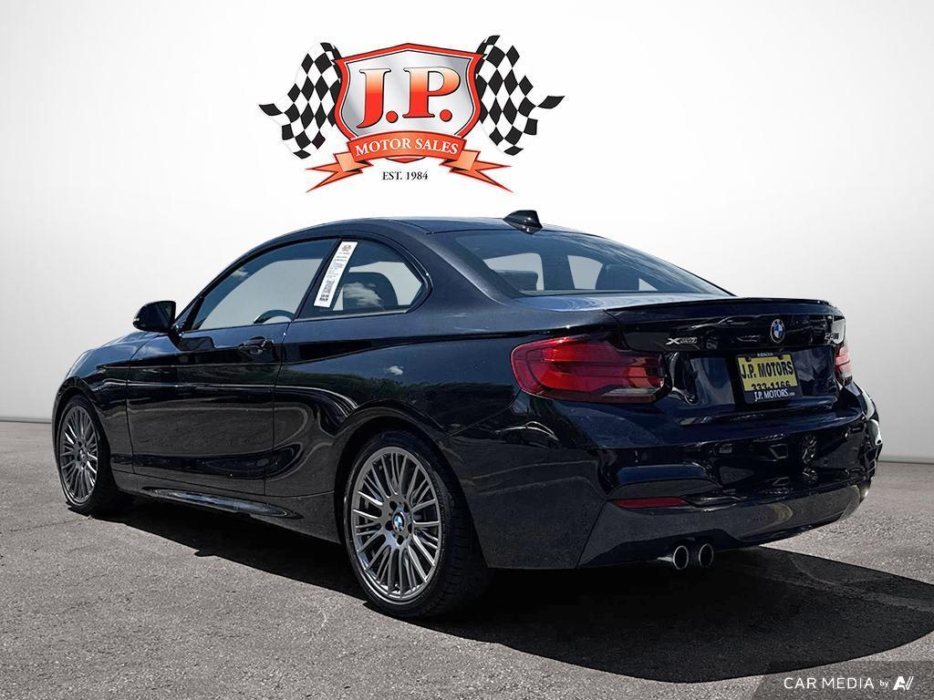 BMW 230 2021
