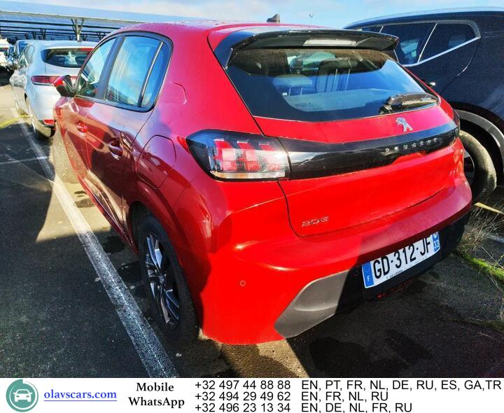 Peugeot 208 2021