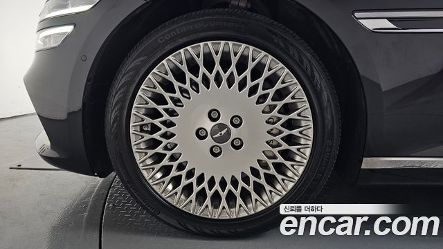 Genesis G80 2023