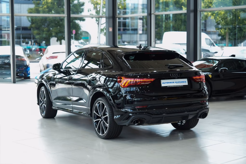 Audi RSQ3 2023