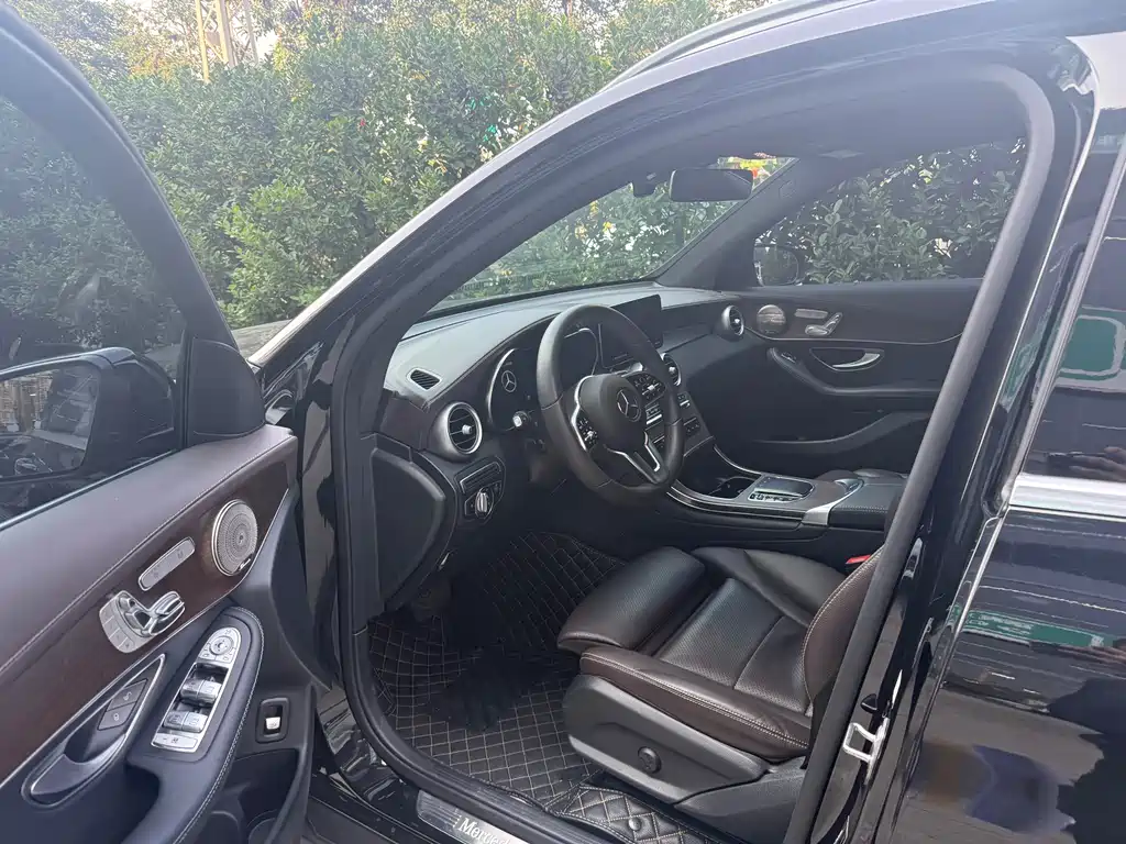 Mercedes-Benz GLC 2022