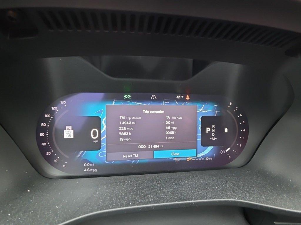 Volvo XC40 2023