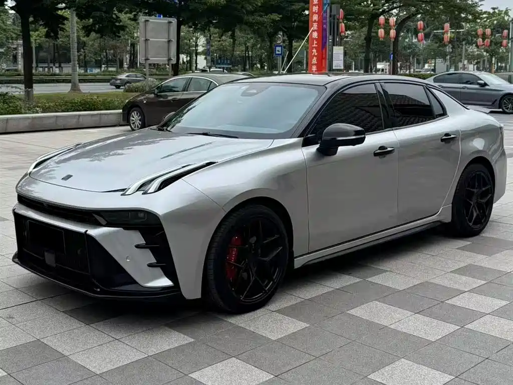 Lynk & Co 03 2022