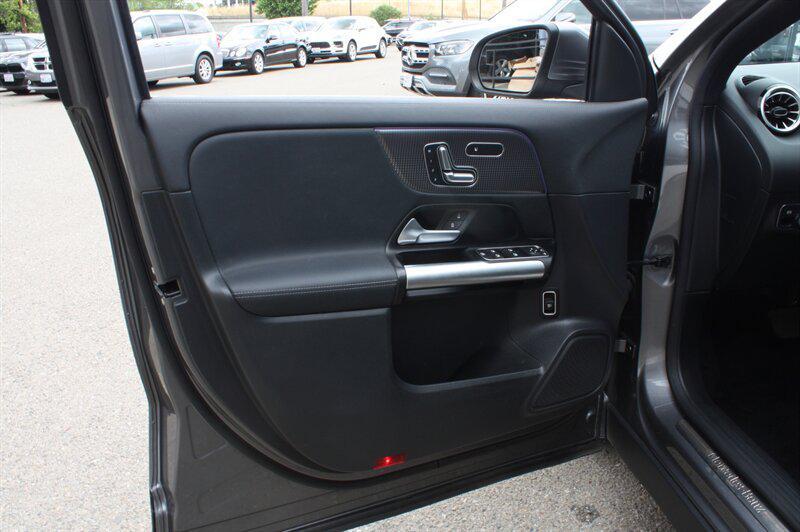 Mercedes-Benz GLA 250 2023